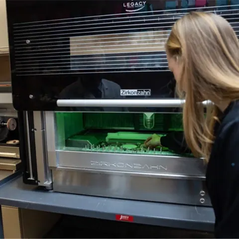 The Zirkonzahn milling machine in our in-house lab.